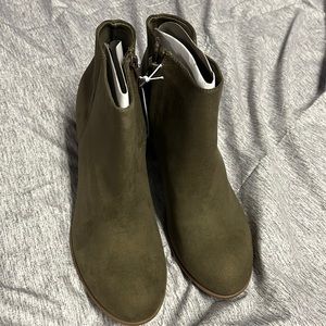 Old navy ankle boots